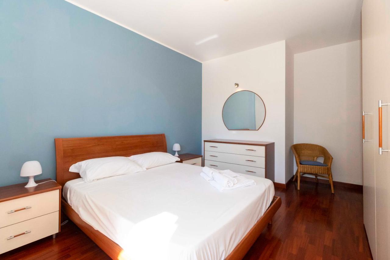 Cozy&Spacious Apt 2 Min Walk From The Tram Stop! Leilighet Torino Eksteriør bilde