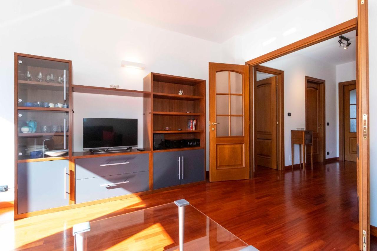 Cozy&Spacious Apt 2 Min Walk From The Tram Stop! Leilighet Torino Eksteriør bilde