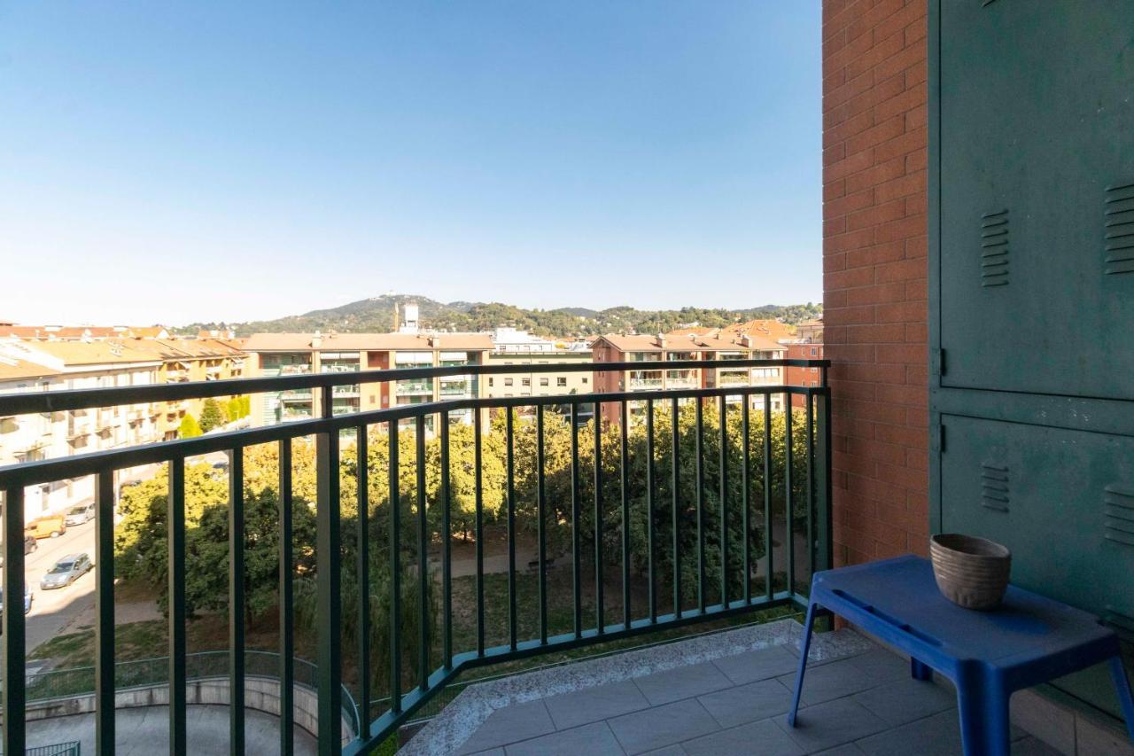 Cozy&Spacious Apt 2 Min Walk From The Tram Stop! Leilighet Torino Eksteriør bilde